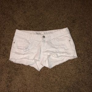 White Low rise short shorts